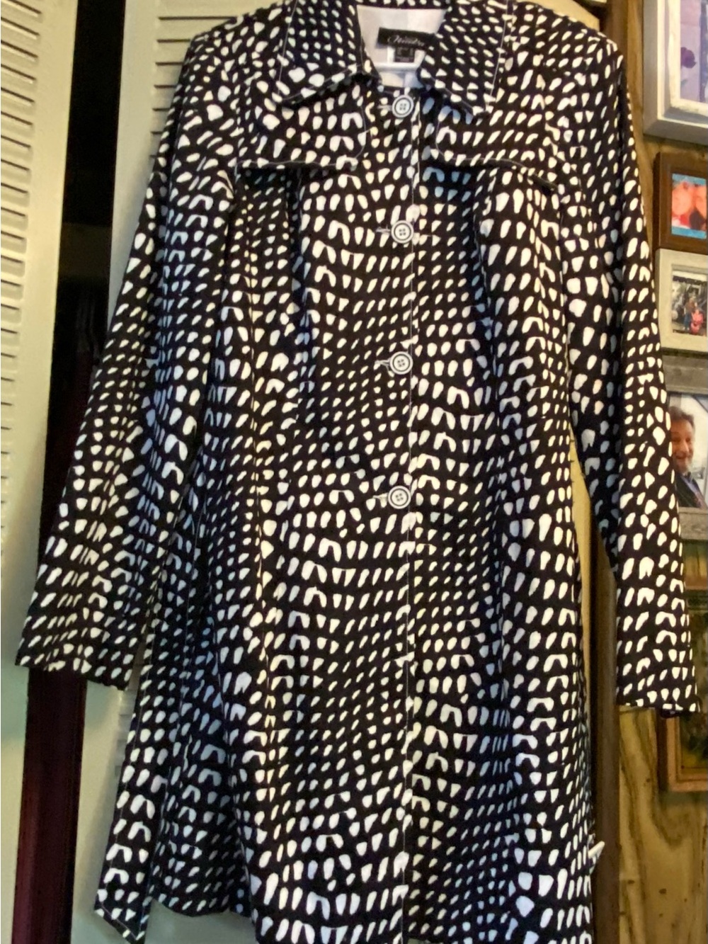 Nueva Black & White Patterned Trench Coat